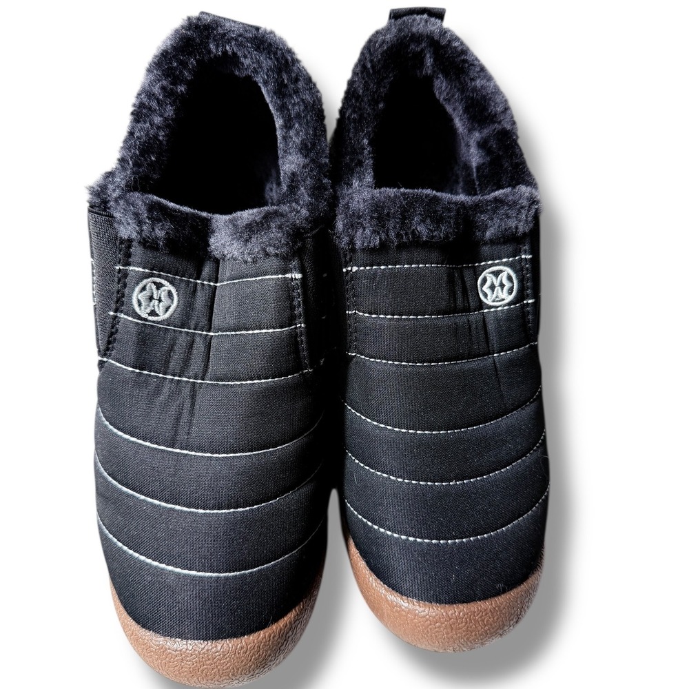 NEW Womens Black Puffer Lined Slip On Shoes Fur Lined Warm Winter Size 9 fluffy - Picture 11 of 11